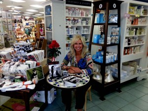 Kim hosting a book signing at Browseabout Books in Rehoboth Beach, DE.